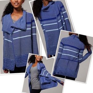 Like New Lululemon’s Ivivva Feelin' Toasty Wrap, Youth 12